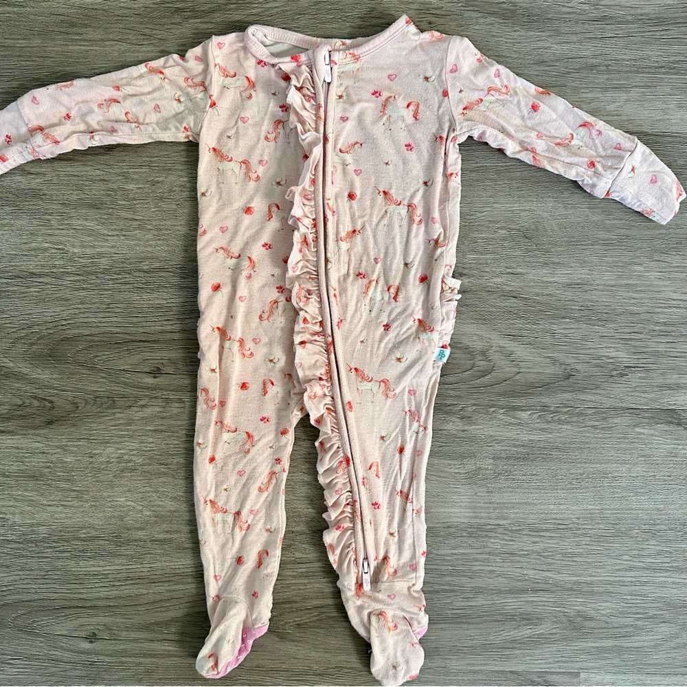 Posh Peanut Cadence Ruffled Footie